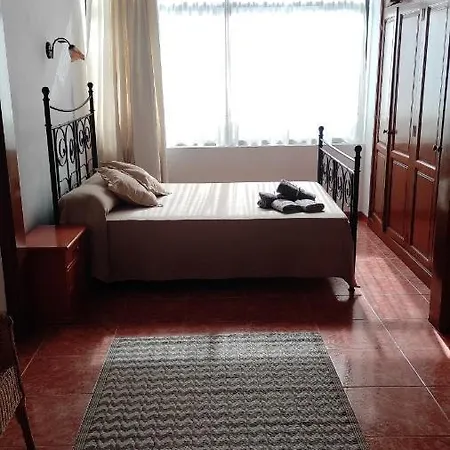 Casa Guelde Holiday home *